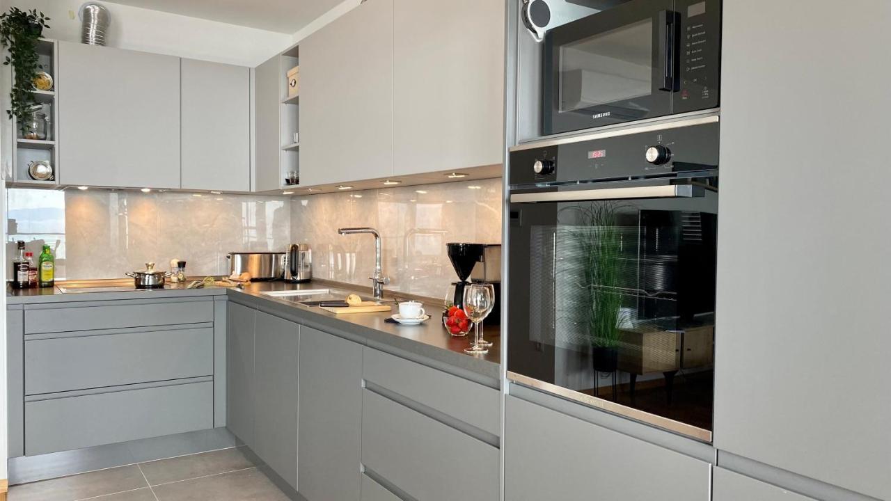 Makazura Sunset Apartment Макарска Екстериор снимка