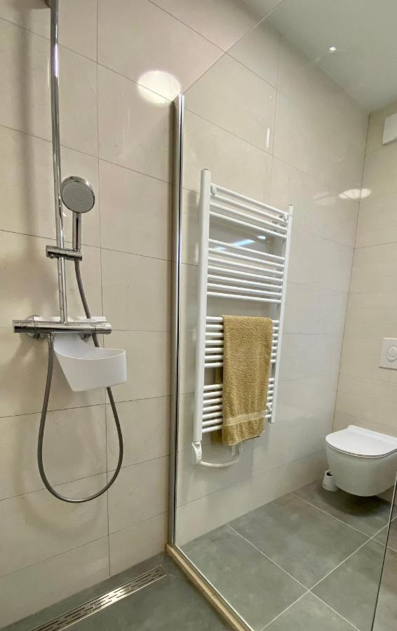 Makazura Sunset Apartment Макарска Екстериор снимка