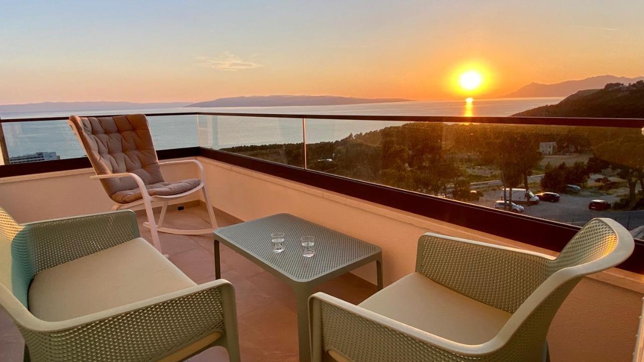 Makazura Sunset Apartment Макарска Екстериор снимка